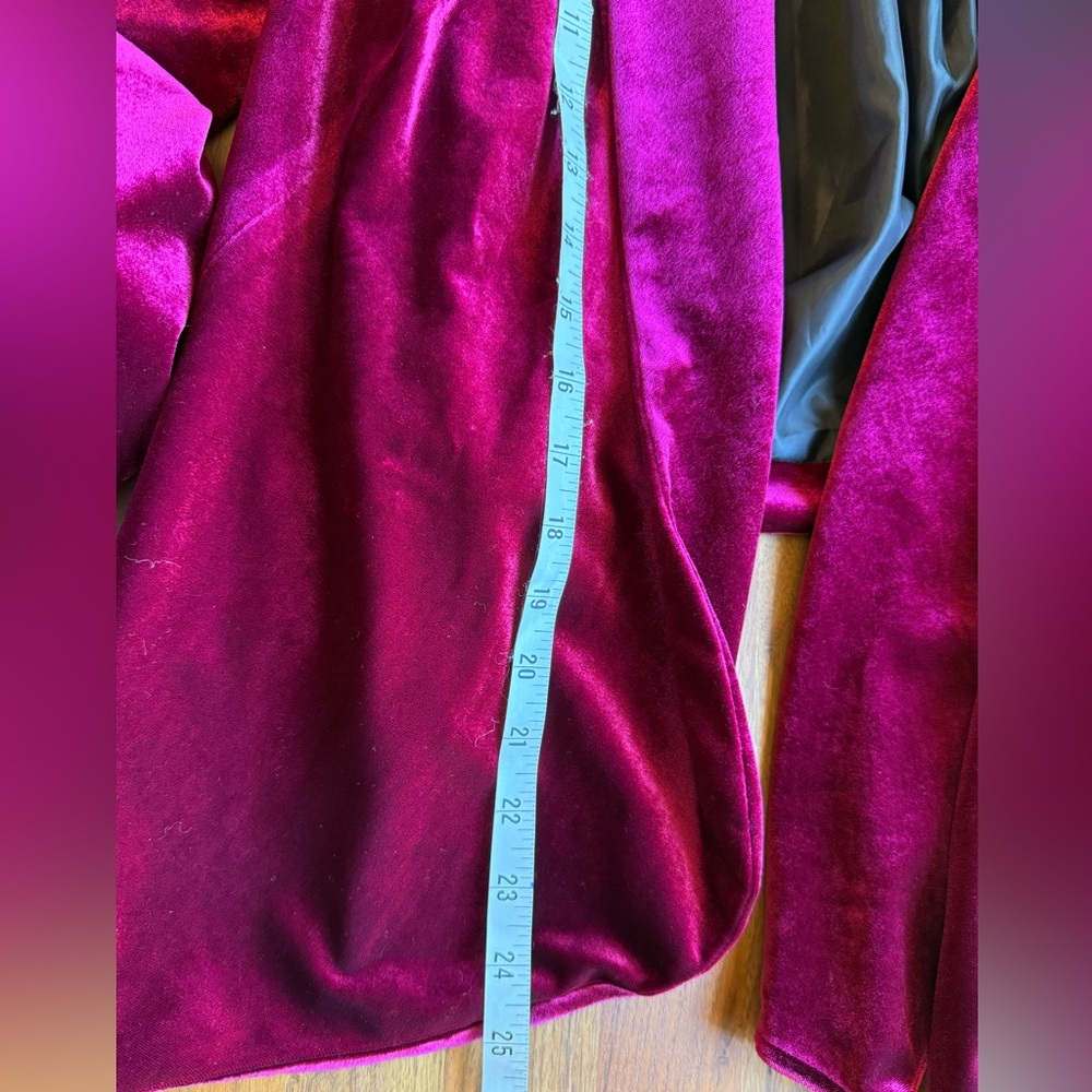 Walter Baker Seth Crop Burgundy Open Front Velvet‎ Blazer Jacket sz M - Picture 6 of 7